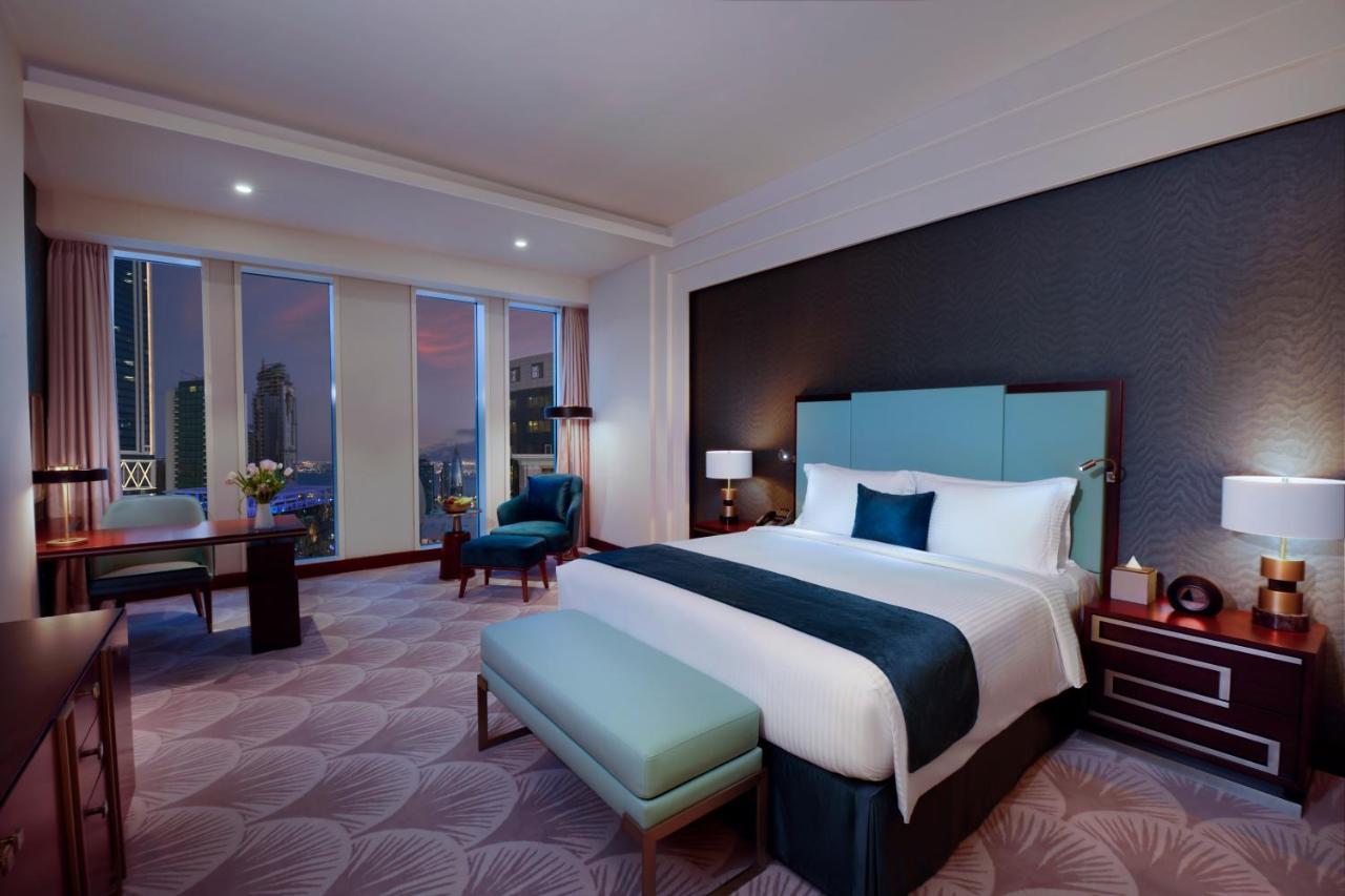 Wyndham Grand Doha West Bay Beach Ngoại thất bức ảnh Deluxe Suite